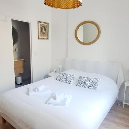 Agreable 2 Pieces - Rue Du Vieux Versailles Extérieur photo