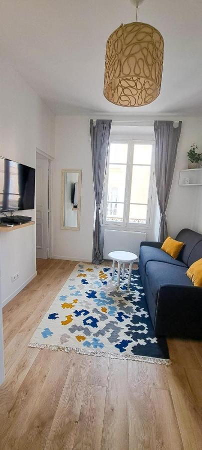 Agreable 2 Pieces - Rue Du Vieux Versailles Extérieur photo