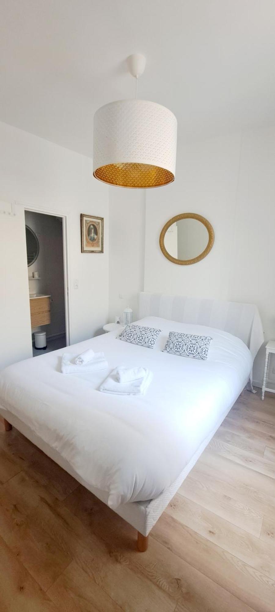 Agreable 2 Pieces - Rue Du Vieux Versailles Extérieur photo